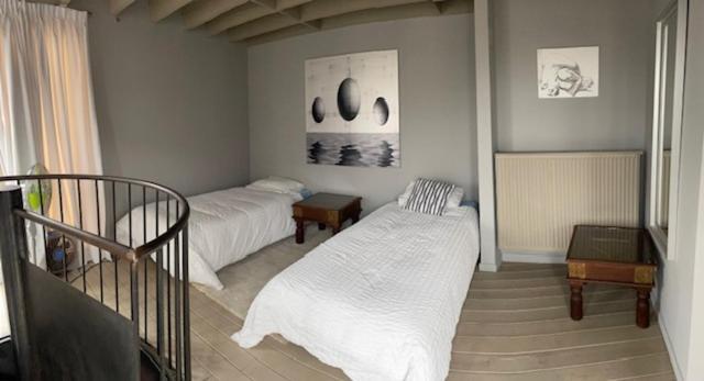 Duplex dernier étage avec terasse à deux pas de la grand place Bruxelas Exterior foto